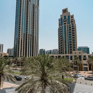 https://prime-retreats-29-emaar-boulevard-downtown-dubai.dubaihotelsoffers.com